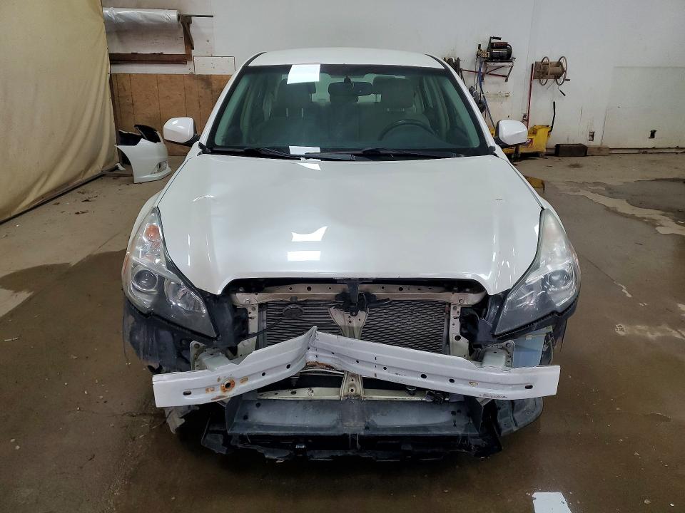 Photo 5 from auction – 2014 SUBARU LEGACY with VIN 4S3BMCC64E3024712