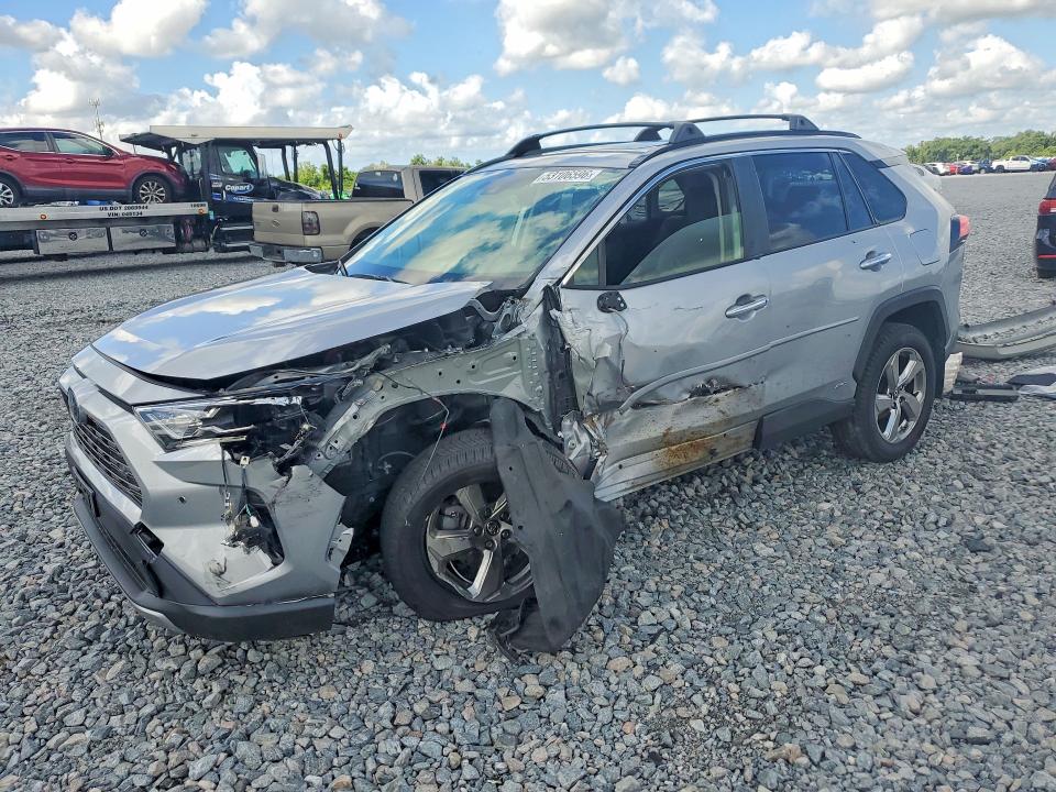 TOYOTA RAV4 2019 with VIN JTMDWRFV7KD003948 - Photo from auction