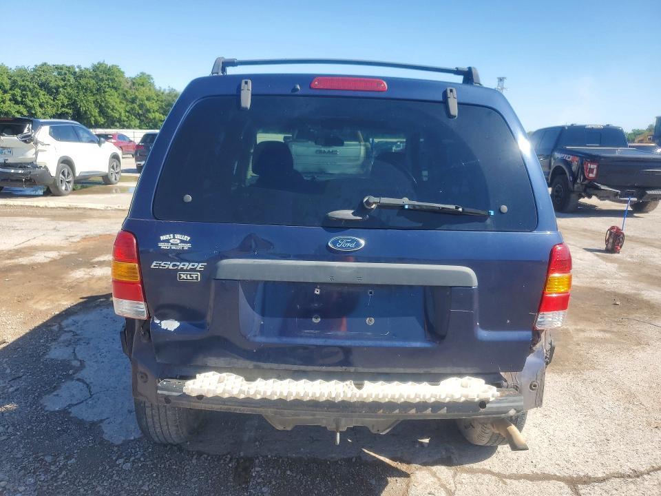Photo 6 from auction – 2004 FORD ESCAPE with VIN 1FMCU03184KB19068