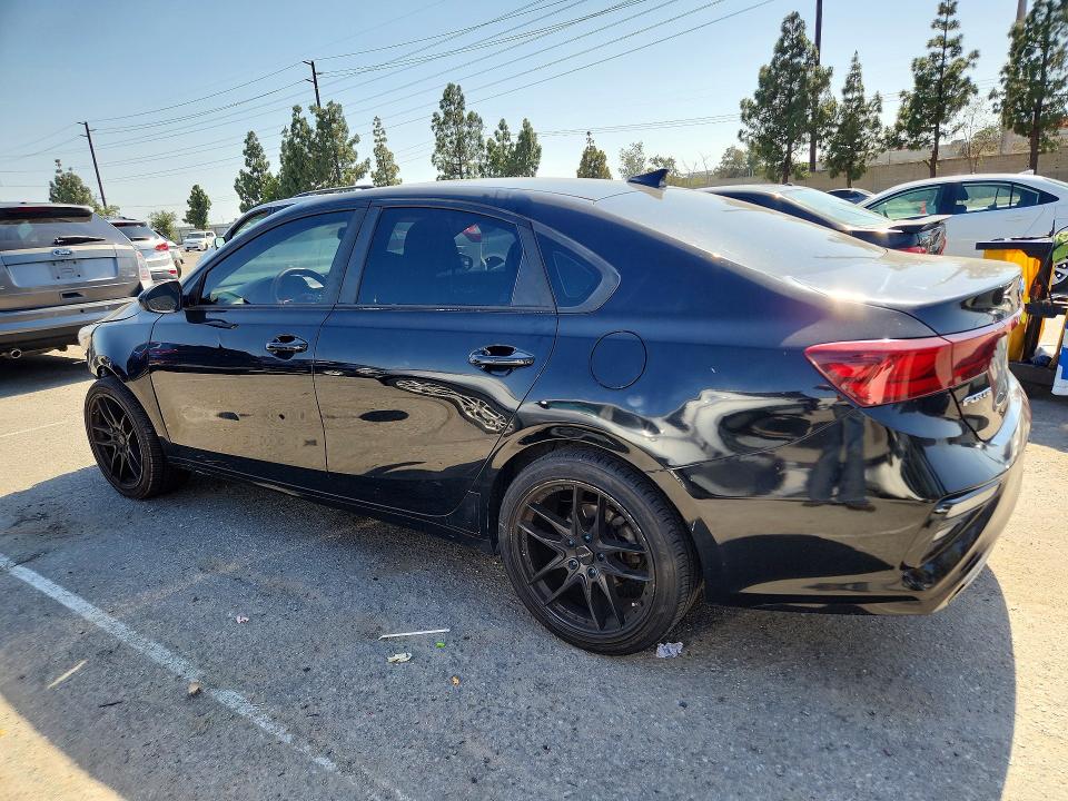 Photo 2 from auction – 2020 KIA FORTE with VIN 3KPF24AD1LE196801