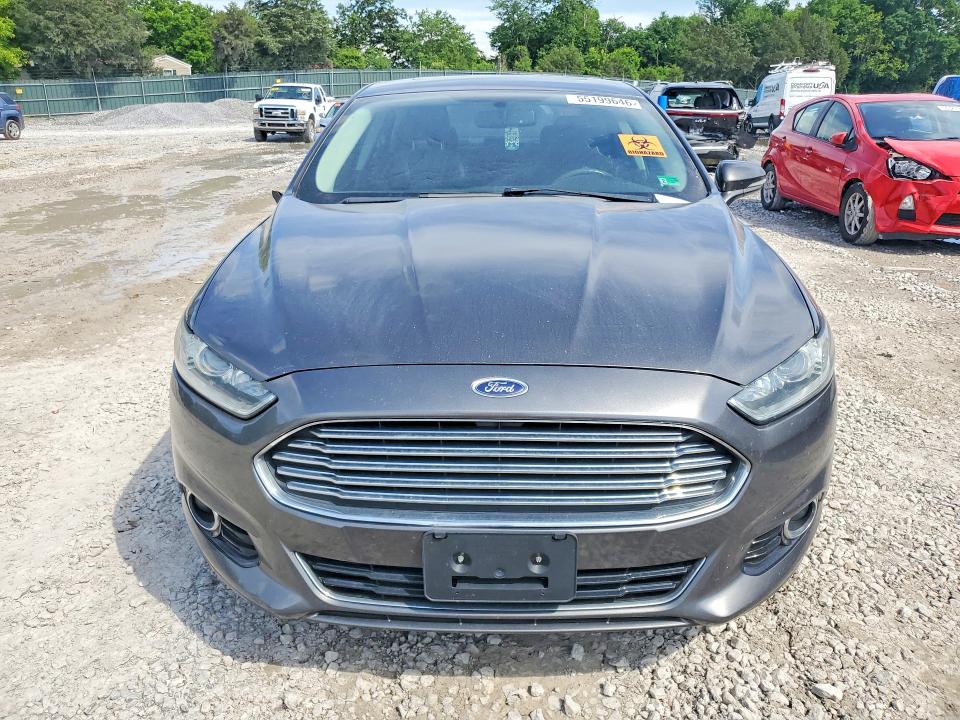 Photo 5 from auction – 2016 FORD FUSION with VIN 3FA6P0K92GR400899
