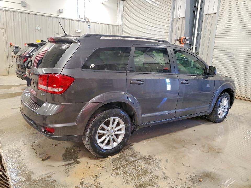 Photo 3 from auction – 2014 DODGE JOURNEY with VIN 3C4PDCBG2ET142147
