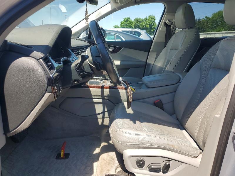 Photo 7 from auction – 2019 AUDI Q7 with VIN WA1LAAF7XKD001053