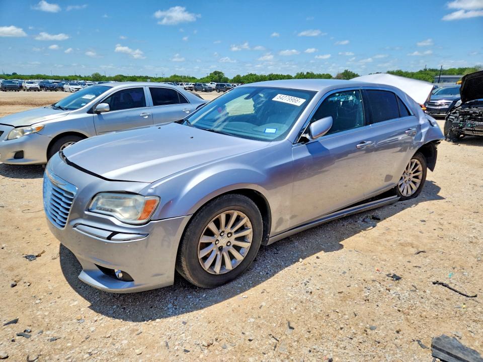 CHRYSLER 300 2014 مع رقم تعريف المركبة 2C3CCAAG5EH202961 - صورة من المزاد