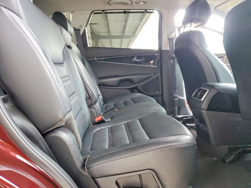 Zdjęcie 11 z aukcji – 2016 KIA SORENTO z VIN 5XYPKDA50GG121383