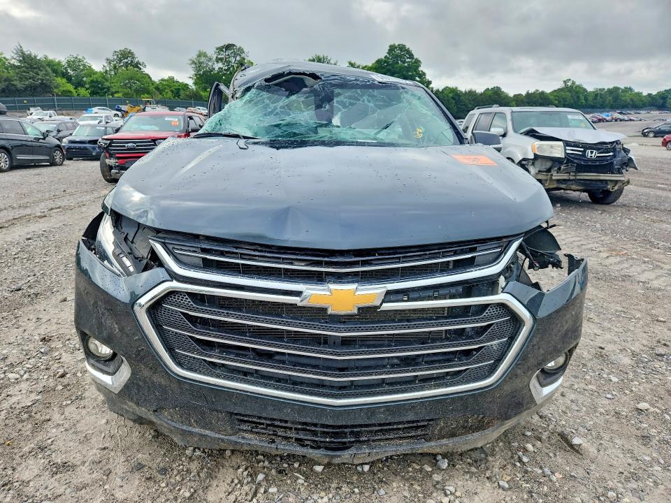 Photo 5 from auction – 2021 CHEVROLET TRAVERSE with VIN 1GNERGKW7MJ176167