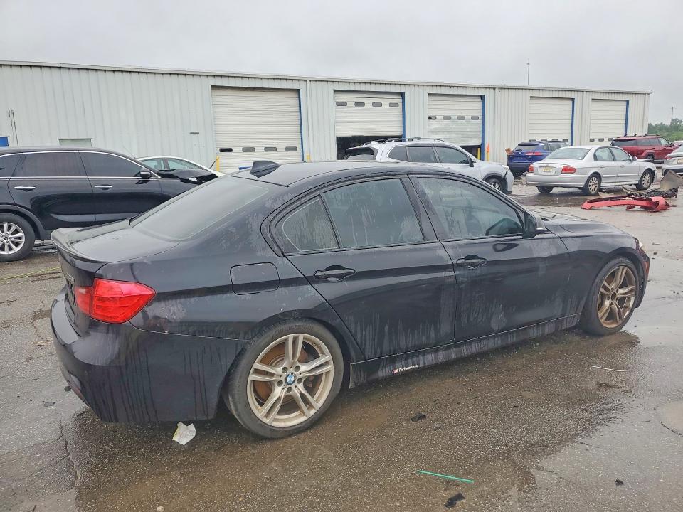 Photo 3 from auction – 2015 BMW 328 with VIN WBA3C1C57FP851033
