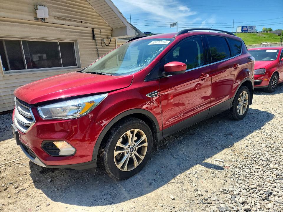 Снимка 1 от търг – 2018 FORD ESCAPE с VIN 1FMCU9GD8JUB83605