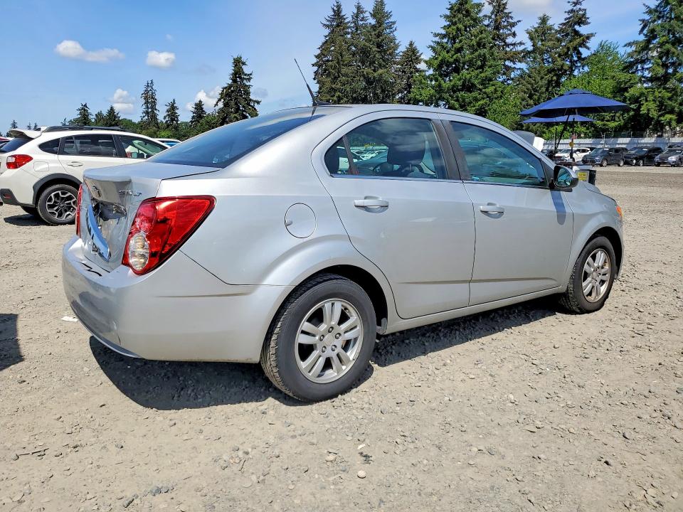 Photo 3 from auction – 2013 CHEVROLET SONIC with VIN 1G1JC5SG8D4114760