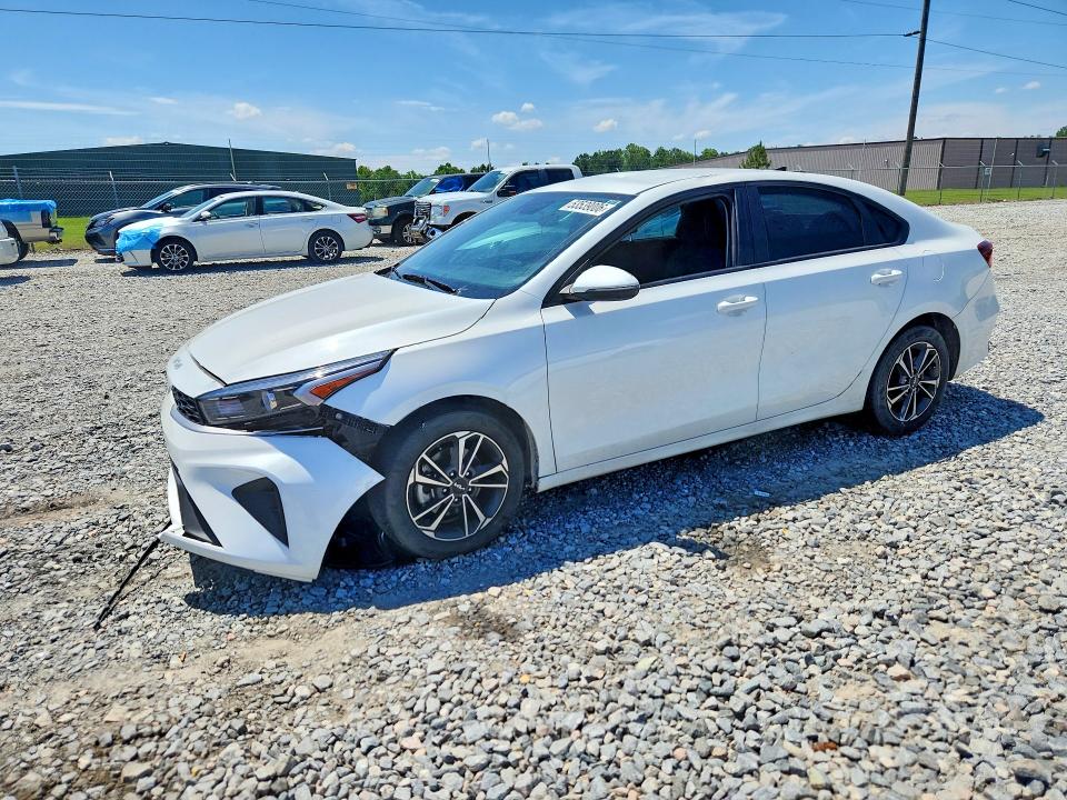KIA FORTE 2024 with VIN 3KPF24AD3RE753569 - Photo from auction