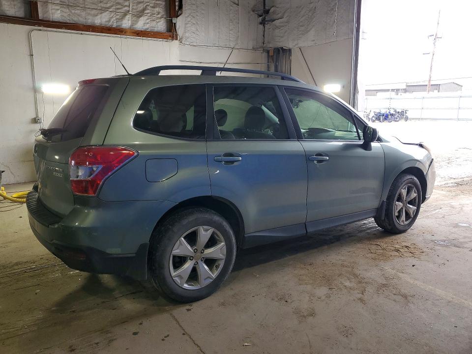 Снимка 3 от търг – 2014 SUBARU FORESTER с VIN JF2SJAEC7EH527008