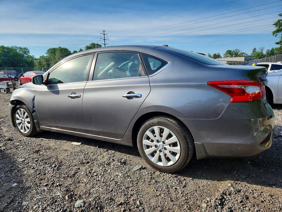 Photo 2 from auction – 2017 NISSAN SENTRA with VIN 3N1AB7AP1HY322525
