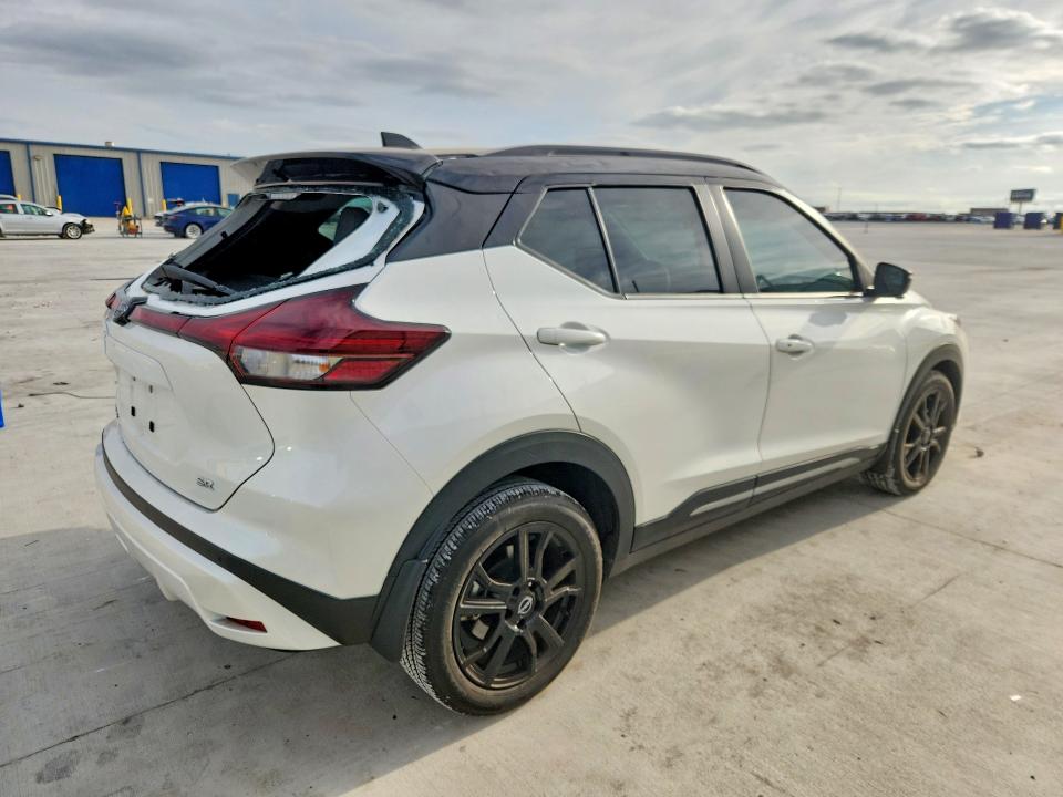 Photo 3 from auction – 2024 NISSAN KICKS with VIN 3N1CP5DV7RL526446