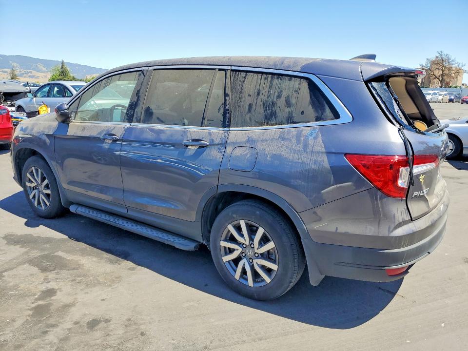 Photo 2 from auction – 2021 HONDA PILOT with VIN 5FNYF5H37MB041035