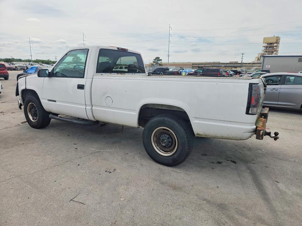 Photo 2 from auction – 1999 CHEVROLET GMT-400 with VIN 1GCGC24R4XR702080