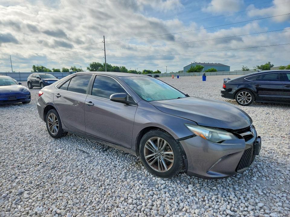 Photo 4 from auction – 2017 TOYOTA CAMRY with VIN 4T1BF1FK2HU632066