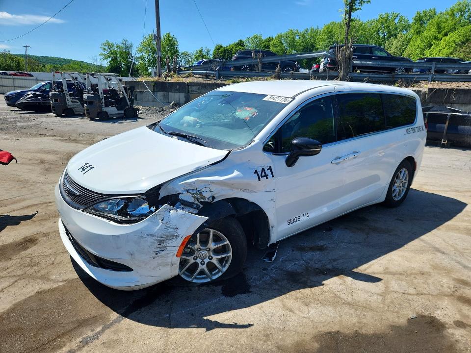 CHRYSLER VOYAGER 2025 with VIN 2C4RC1CG9SR614051 - Photo from auction