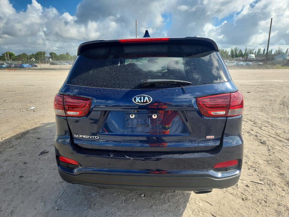 Photo 6 from auction – 2019 KIA SORENTO with VIN 5XYPG4A32KG462597