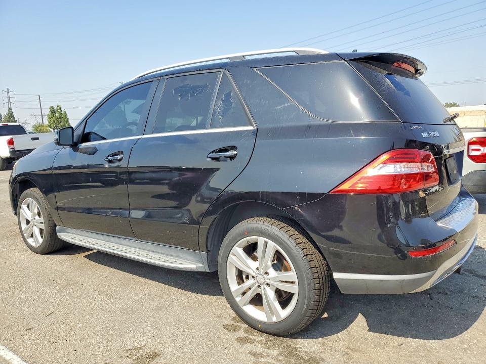 Photo 2 from auction – 2015 MERCEDES-BENZ ML with VIN 4JGDA5JBXFA612524