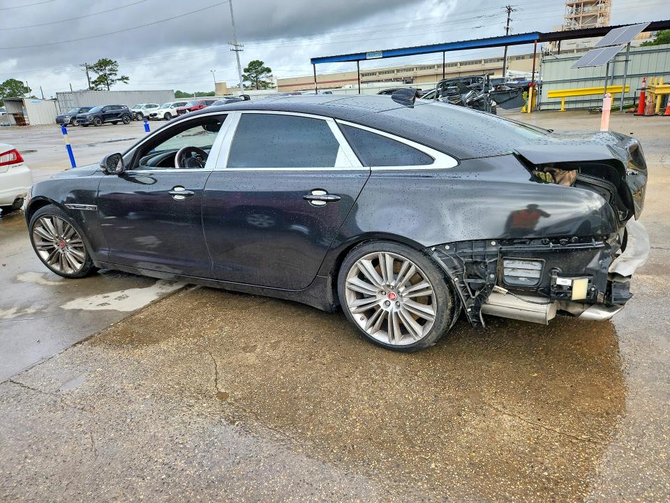 Photo 2 from auction – 2018 JAGUAR XJL with VIN SAJWA2GE4JMW15733