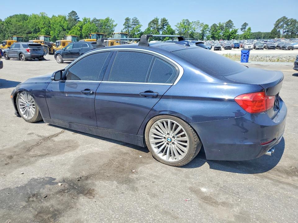 Photo 2 from auction – 2015 BMW 328 with VIN WBA3B5C55FF961031