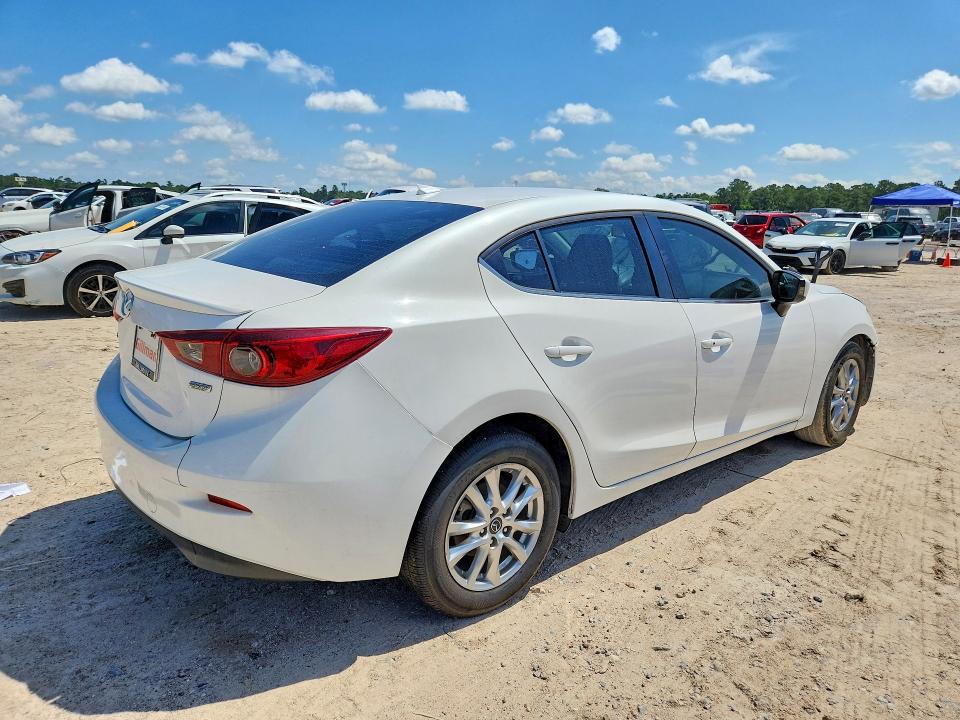 Photo 3 from auction – 2016 MAZDA 3 with VIN 3MZBM1W75GM269008