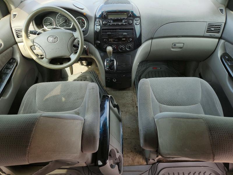 Photo 8 from auction – 2005 TOYOTA SIENNA with VIN 5TDZA23C05S337424