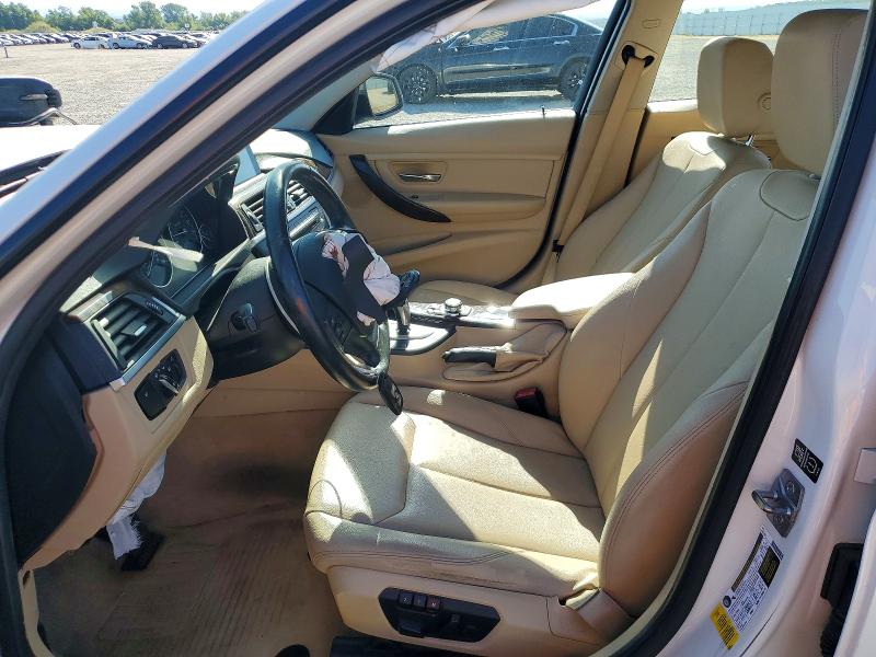 Photo 7 from auction – 2013 BMW 320 with VIN WBA3B1C52DF462872