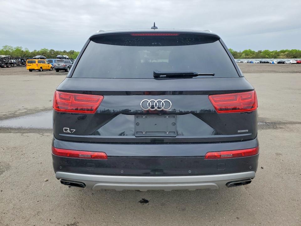 Photo 6 from auction – 2018 AUDI Q7 with VIN WA1LHAF75JD020801