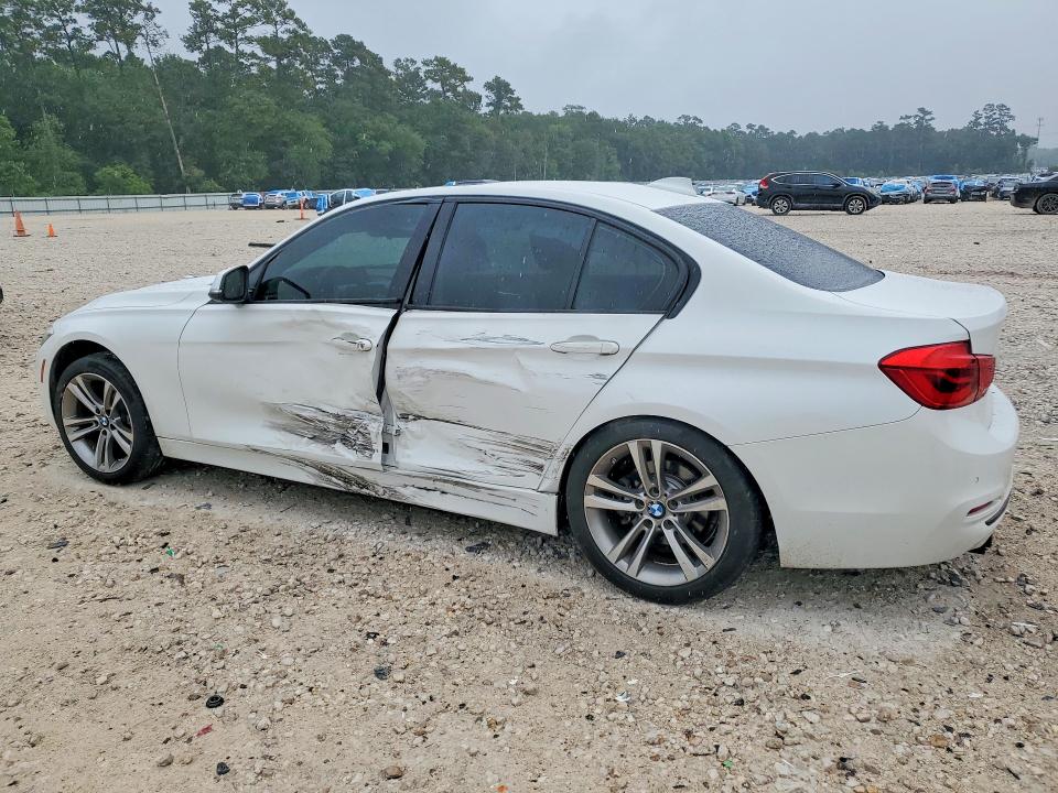 Photo 2 from auction – 2016 BMW 328 with VIN WBA8E9G51GNU30561