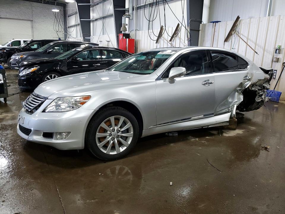 LEXUS LS 2010 with VIN JTHCL5EF6A5005527 - Photo from auction