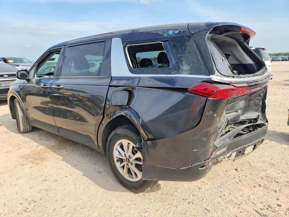 Снимка 2 от търг – 2023 KIA CARNIVAL с VIN KNDNB4H33P6240866