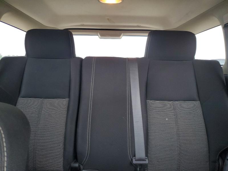 Photo 10 from auction – 2008 HUMMER H3 with VIN 5GTEN13E288133921