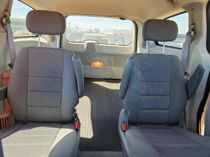 Photo 10 from auction – 2010 DODGE GRAND CARAVAN with VIN 2D4CN1AE3AR207734