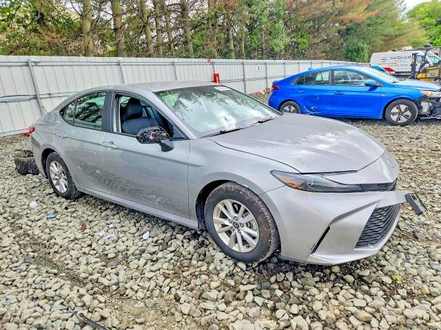 Photo 4 from auction – 2025 TOYOTA CAMRY with VIN 4T1DAACK1SU156993