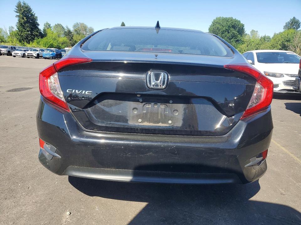 Photo 6 from auction – 2018 HONDA CIVIC with VIN 2HGFC2F75JH577476