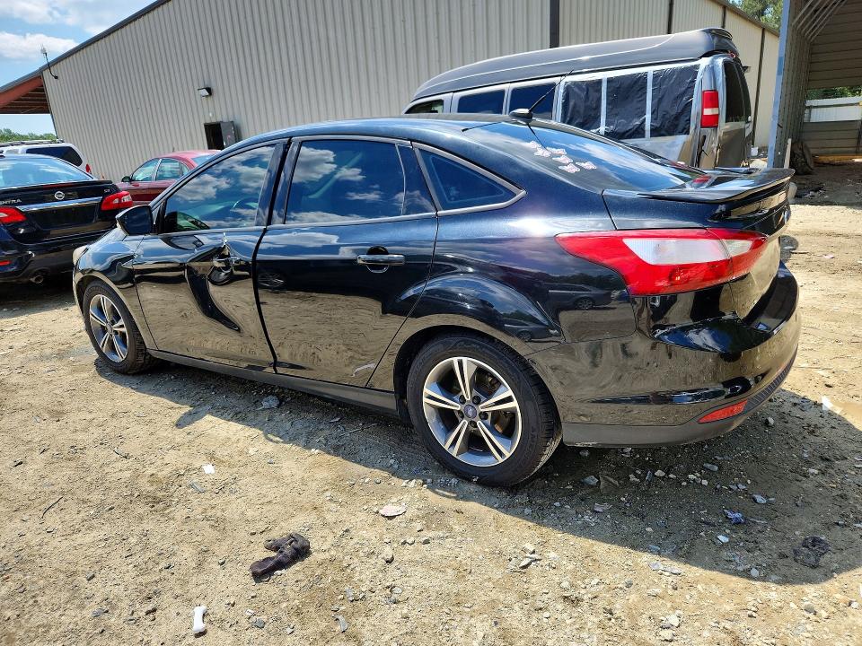 Photo 2 from auction – 2014 FORD FOCUS with VIN 1FADP3F27EL386693