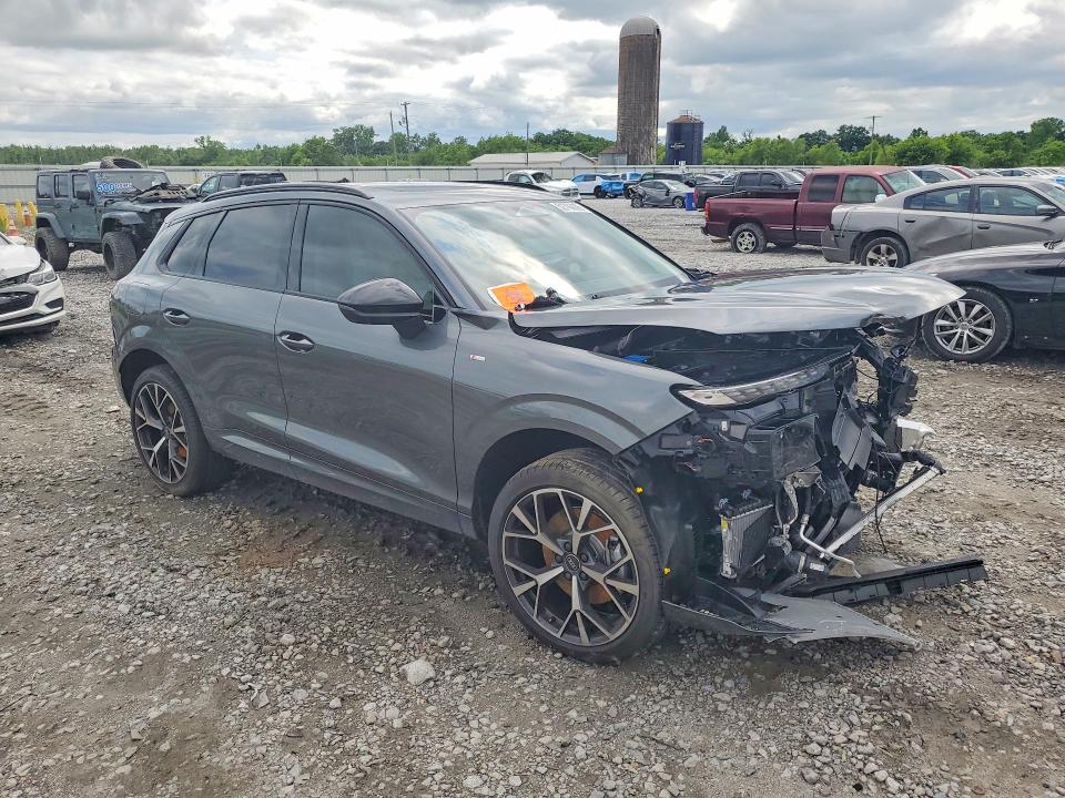 Photo 4 from auction – 2026 AUDI Q3 with VIN WA1ABCFJ2T1033512