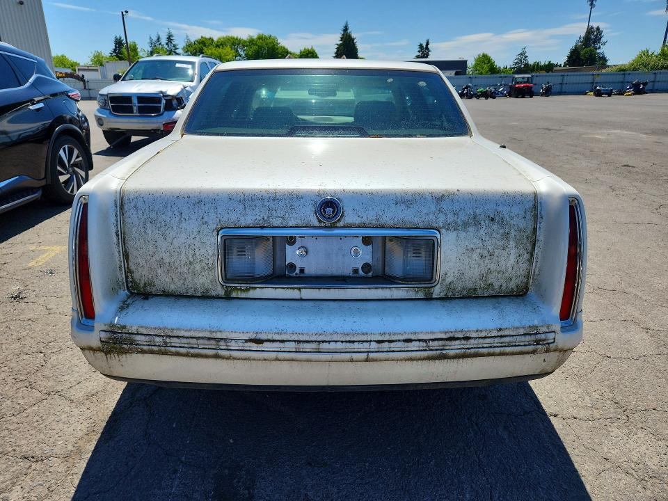 Photo 6 from auction – 1998 CADILLAC DEVILLE with VIN 1G6KF5493WU800518