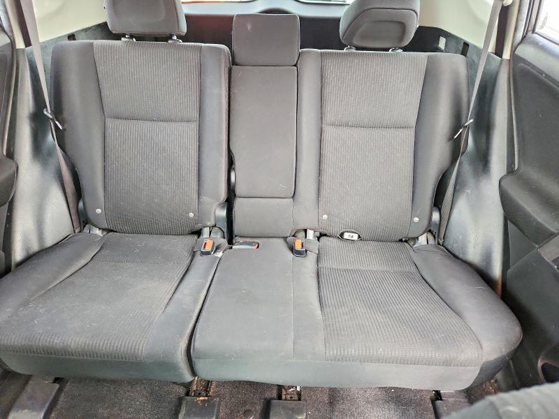 Photo 10 from auction – 2016 TOYOTA RAV4 with VIN JTMBFREV1GJ085080