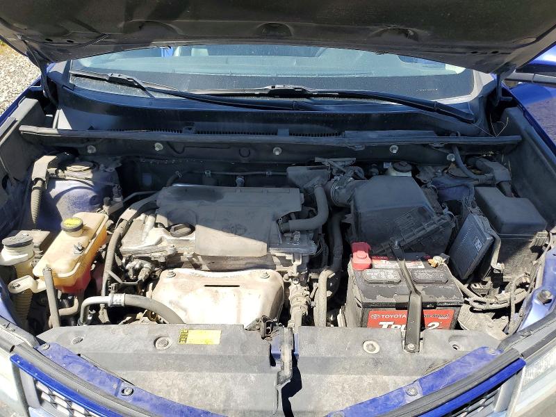 Photo 12 from auction – 2015 TOYOTA RAV4 with VIN 2T3DFREV1FW357586