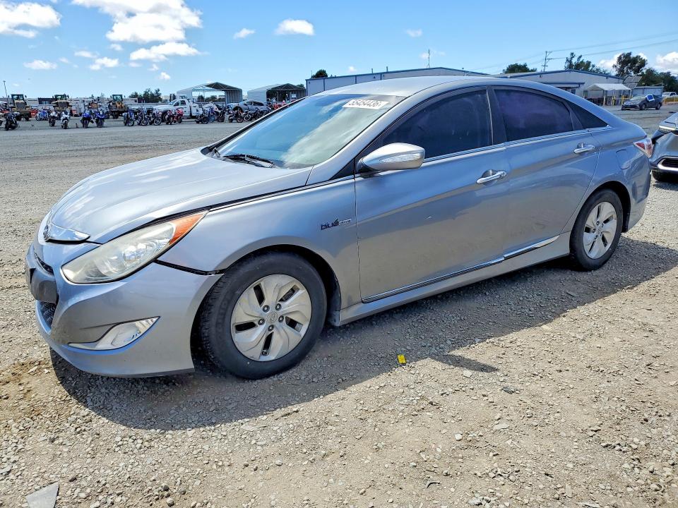 HYUNDAI SONATA 2014 con VIN KMHEC4A47EA113009 - Foto de la subasta