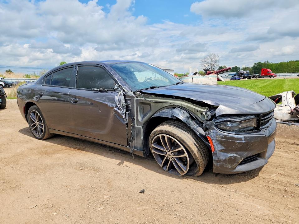 Photo 4 from auction – 2019 DODGE CHARGER with VIN 2C3CDXJG4KH756214
