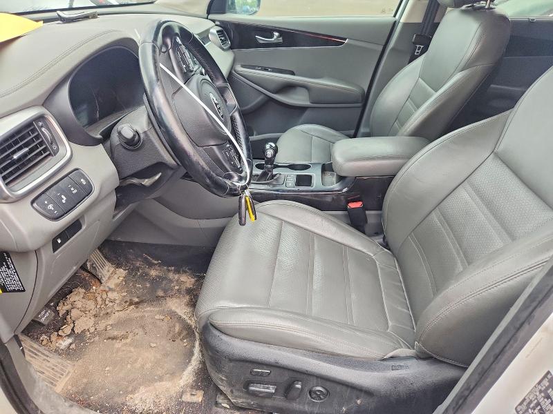 Снимка 7 от търг – 2016 KIA SORENTO с VIN 5XYPHDA57GG077882