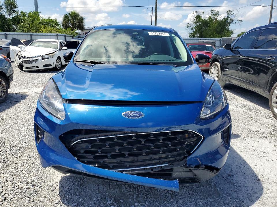 Photo 5 from auction – 2022 FORD ESCAPE with VIN 1FMCU0G67NUA87628