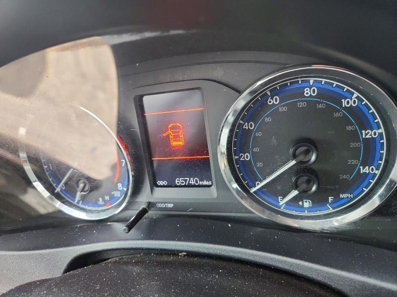 Photo 9 from auction – 2018 TOYOTA COROLLA with VIN 2T1BURHE0JC089108
