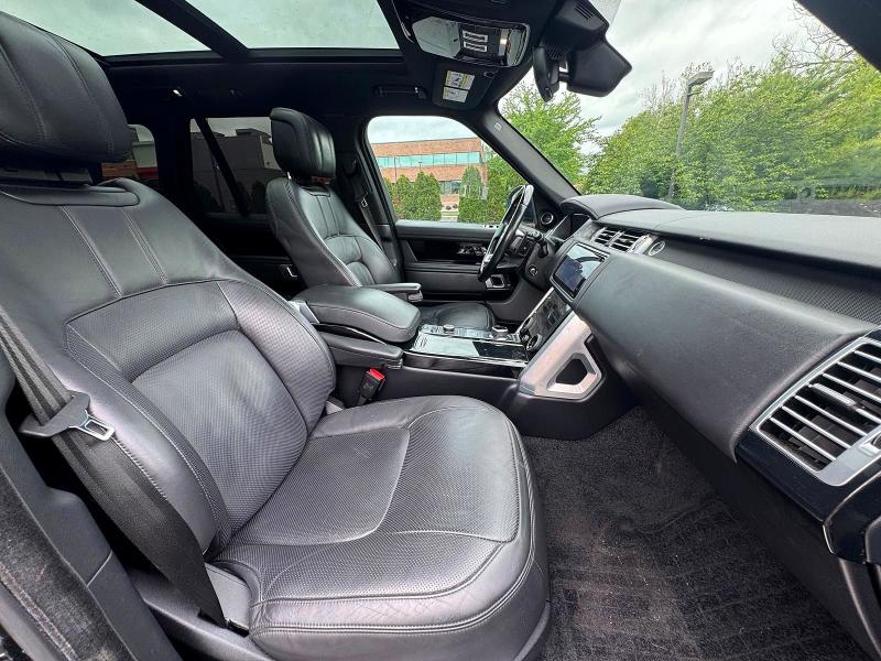 Photo 8 from auction – 2021 LAND ROVER RANGE ROVER with VIN SALGS2SE3MA433754