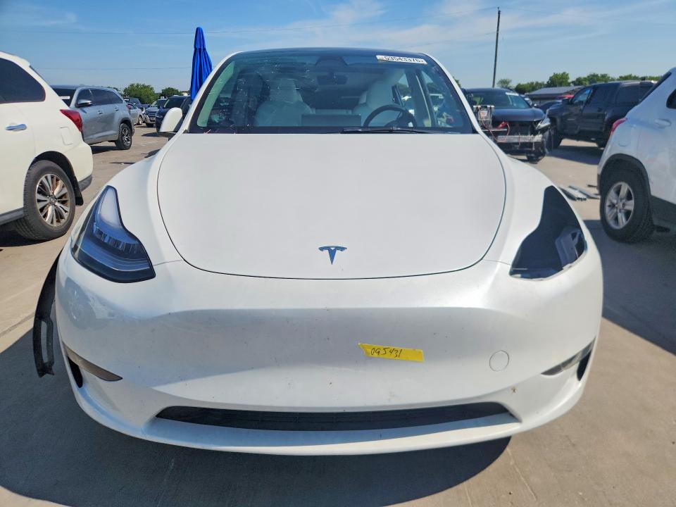 Zdjęcie 5 z aukcji – 2023 TESLA MODEL Y z VIN 7SAYGDEE8PA095431
