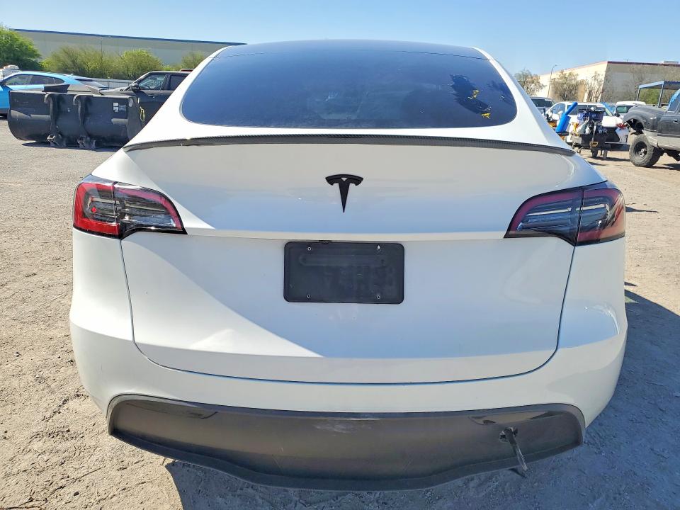 Photo 6 from auction – 2024 TESLA MODEL Y with VIN 7SAYGAEE4RF177368