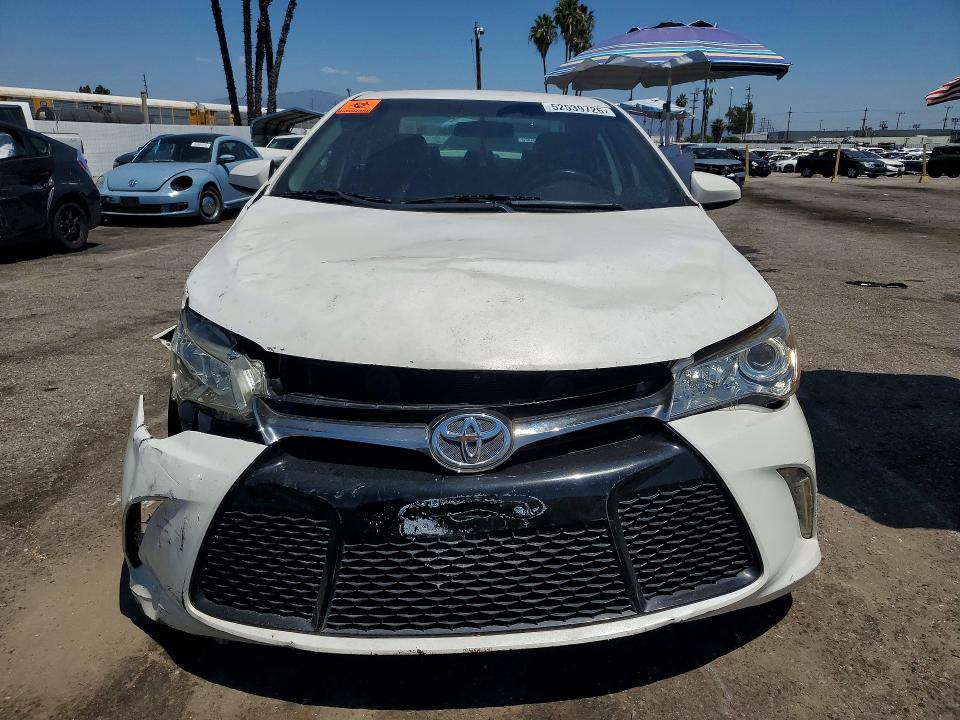Photo 5 from auction – 2016 TOYOTA CAMRY with VIN 4T1BF1FK7GU116185